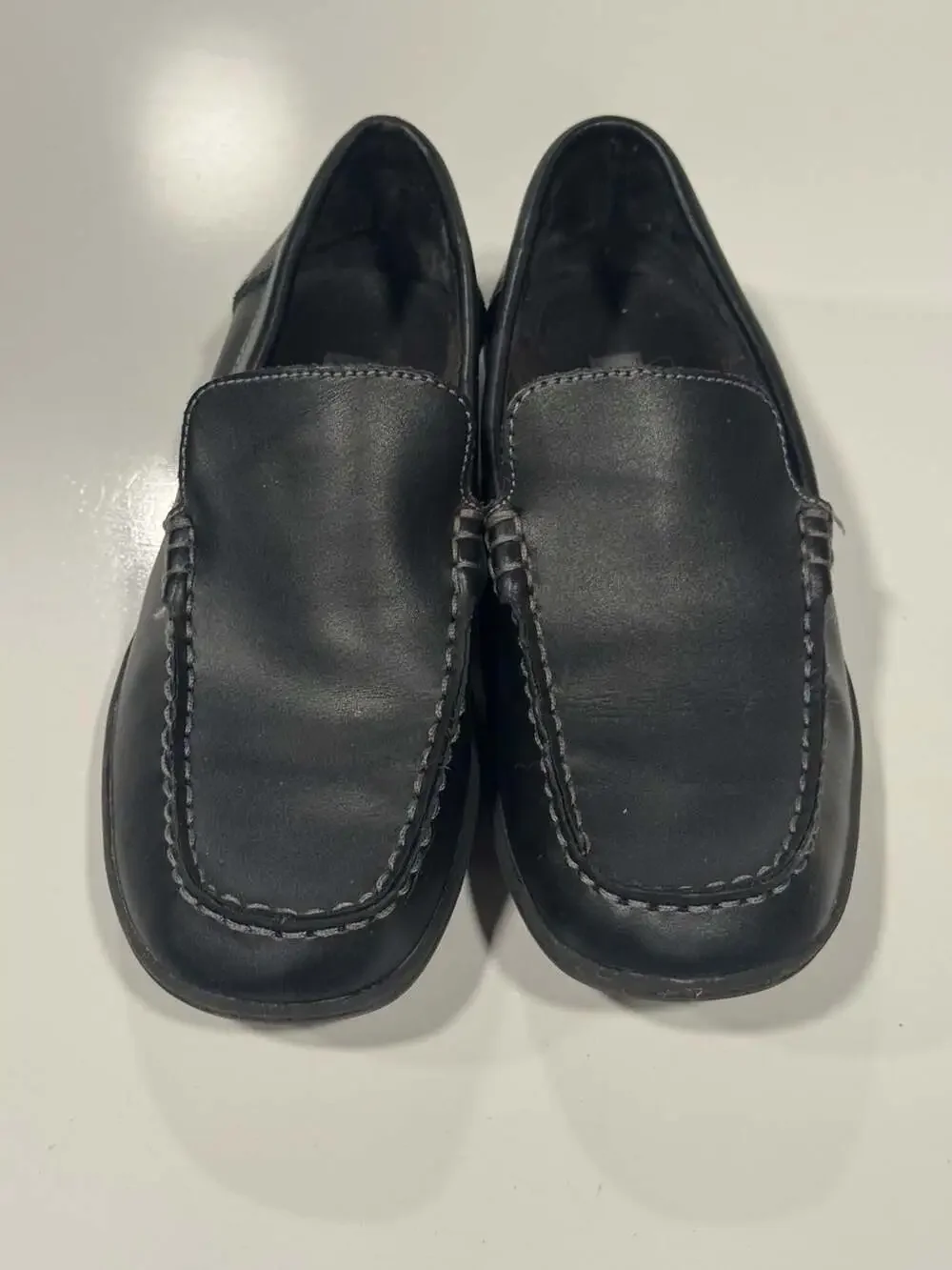 Kenneth Cole Reaction Driving Dime Black Faux Leather Moccasin Shoes 4.5Y
